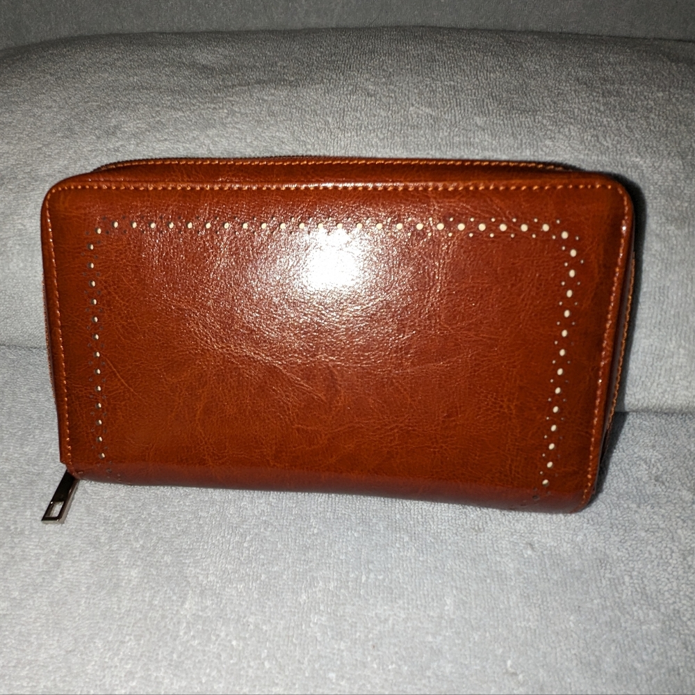 Roulens genuine leather wallet RFID.